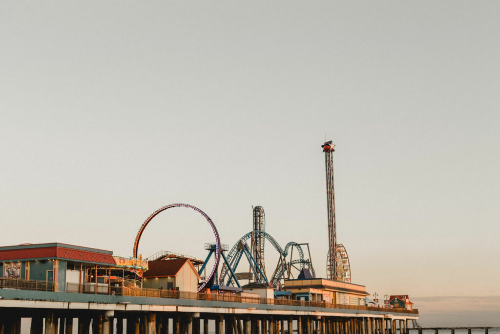 Reasons to Move to Houston: Galveston Pleasure Pier