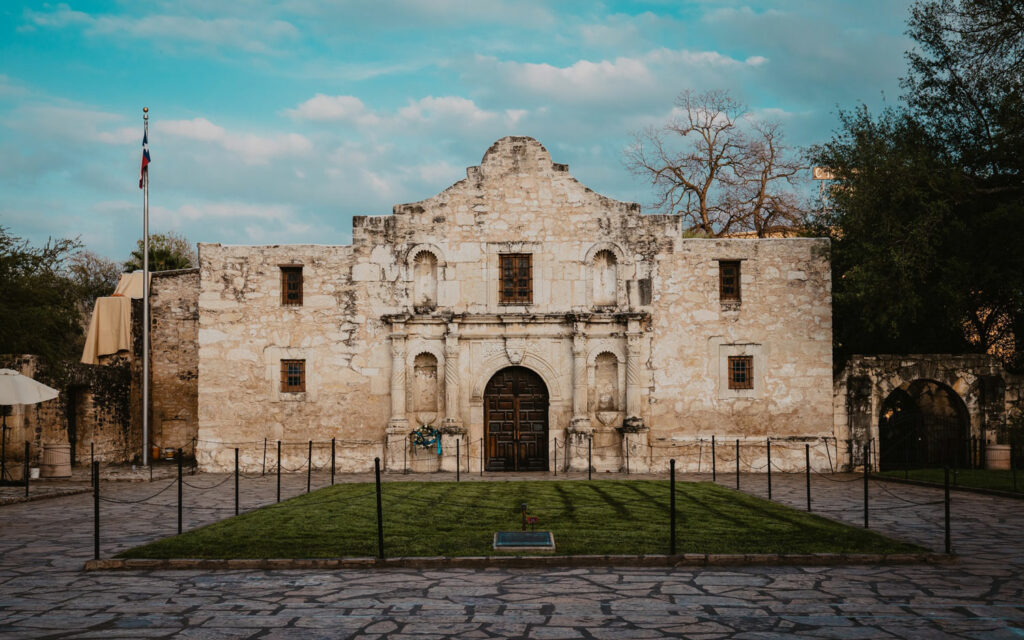 What We Love About San Antonio - The Alamo