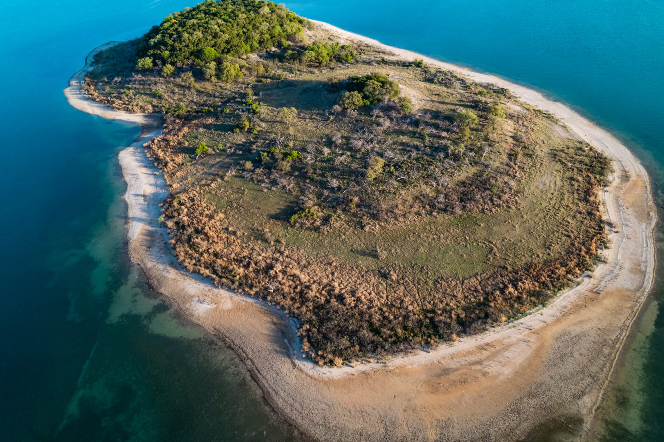 @mycurlyadventures - Island on Stillhouse Hollow Lake near Belton