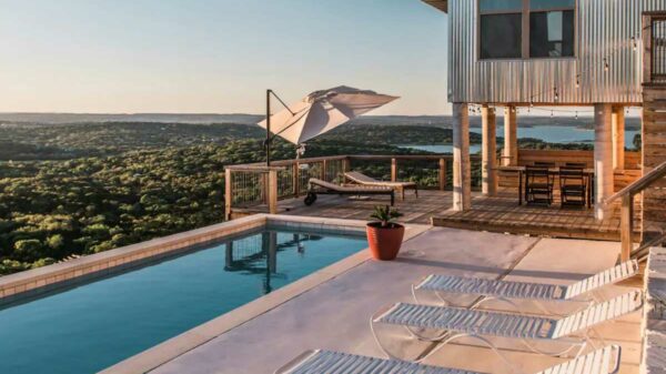 airbnb with a pool in texas