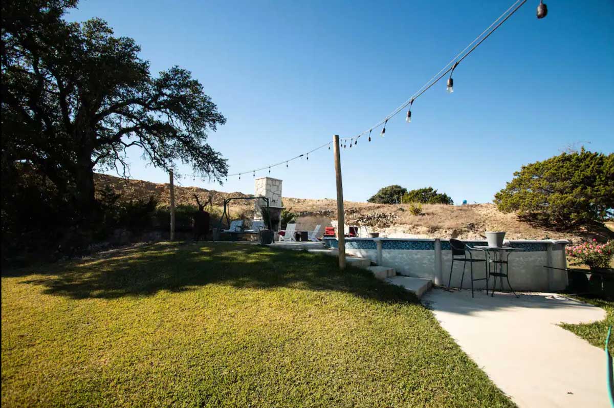 renovated barn with pool airbnb in texas