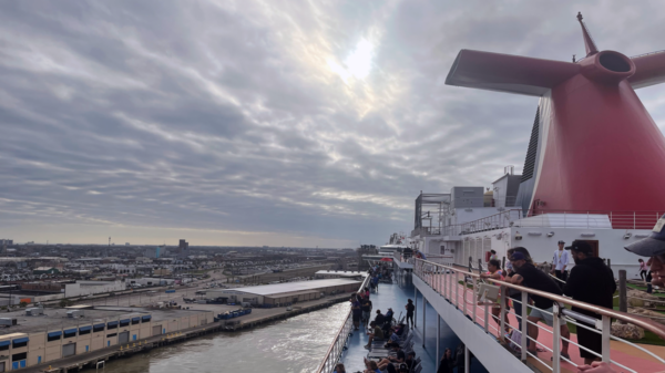carnival cruise leaving galveston