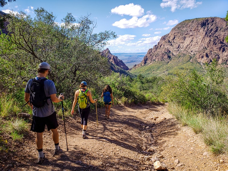 Hikers enjoying the scenic trails of Big Bend National Park. | Source: maketriphappen.com