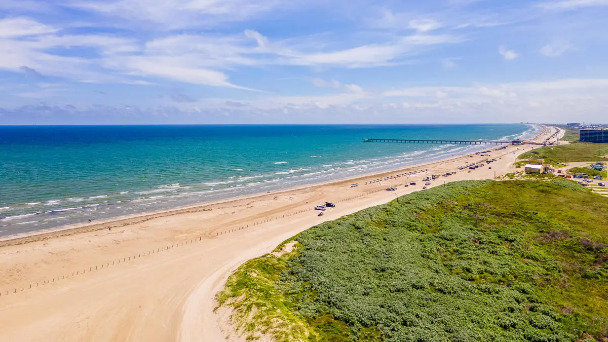 New Year’s Day road trip along the Texas Coast with beach views near Port Aransas