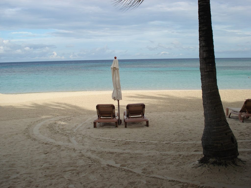 The view toward West Bay in Roatán, Honduras